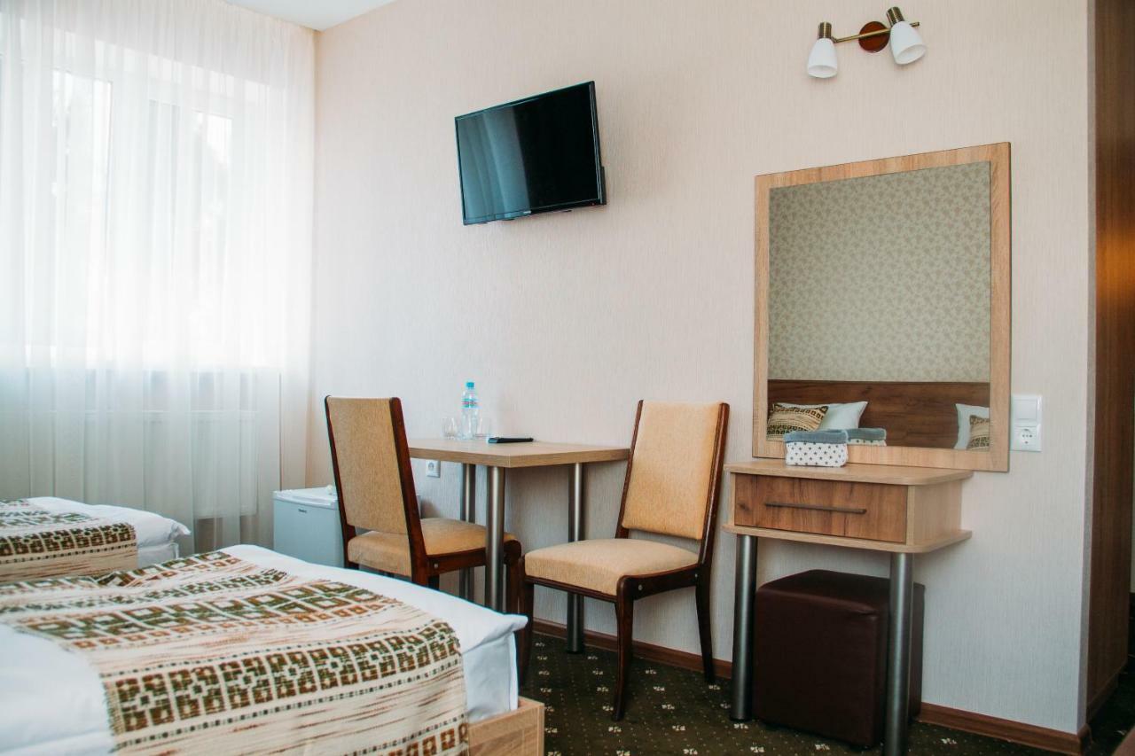 Hotel Rioro Mirhorod Exteriér fotografie