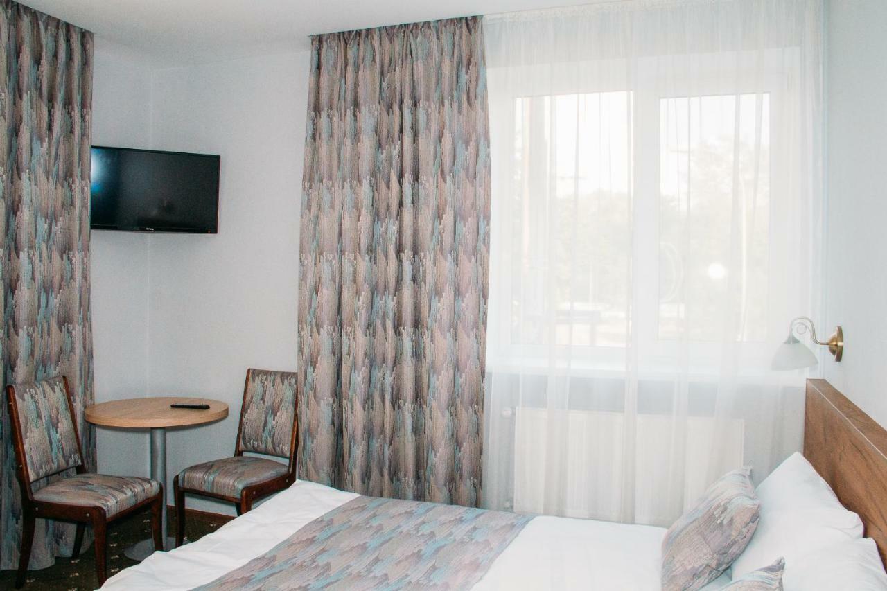 Hotel Rioro Mirhorod Exteriér fotografie