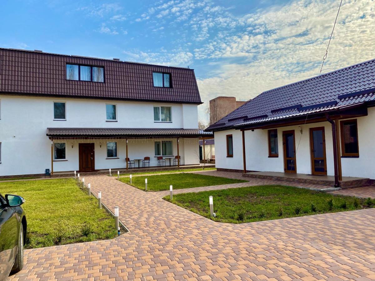Hotel Rioro Mirhorod Exteriér fotografie